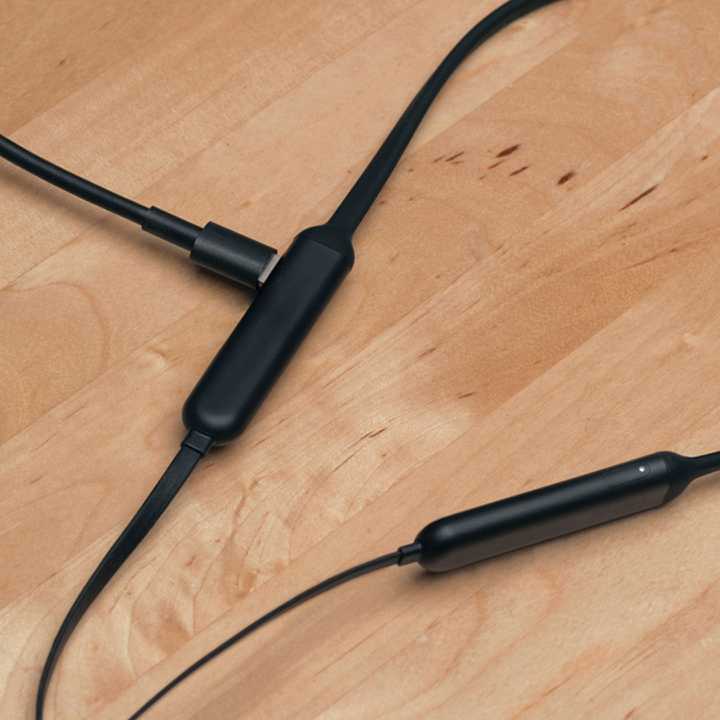 beats x wireless earbuds charger