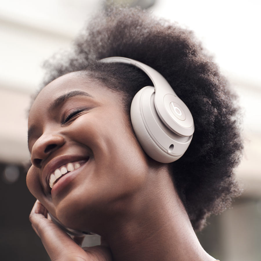 Beats Studio Pro Wireless Headphones — Black - Apple (CA)